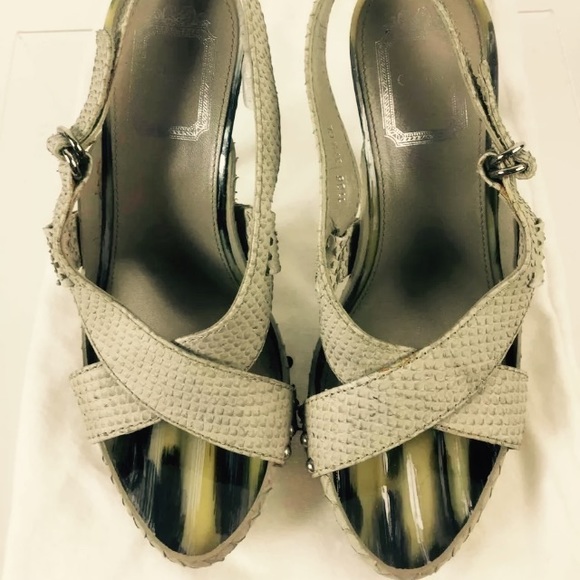 Dior " Tango" Tan Reptile Embossed Leather Sandals - Picture 4 of 6